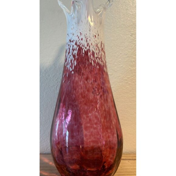 Hand blown Spatterware  Intake Swung Vase Cranberry & White HEAVY - Picture 4 of 6